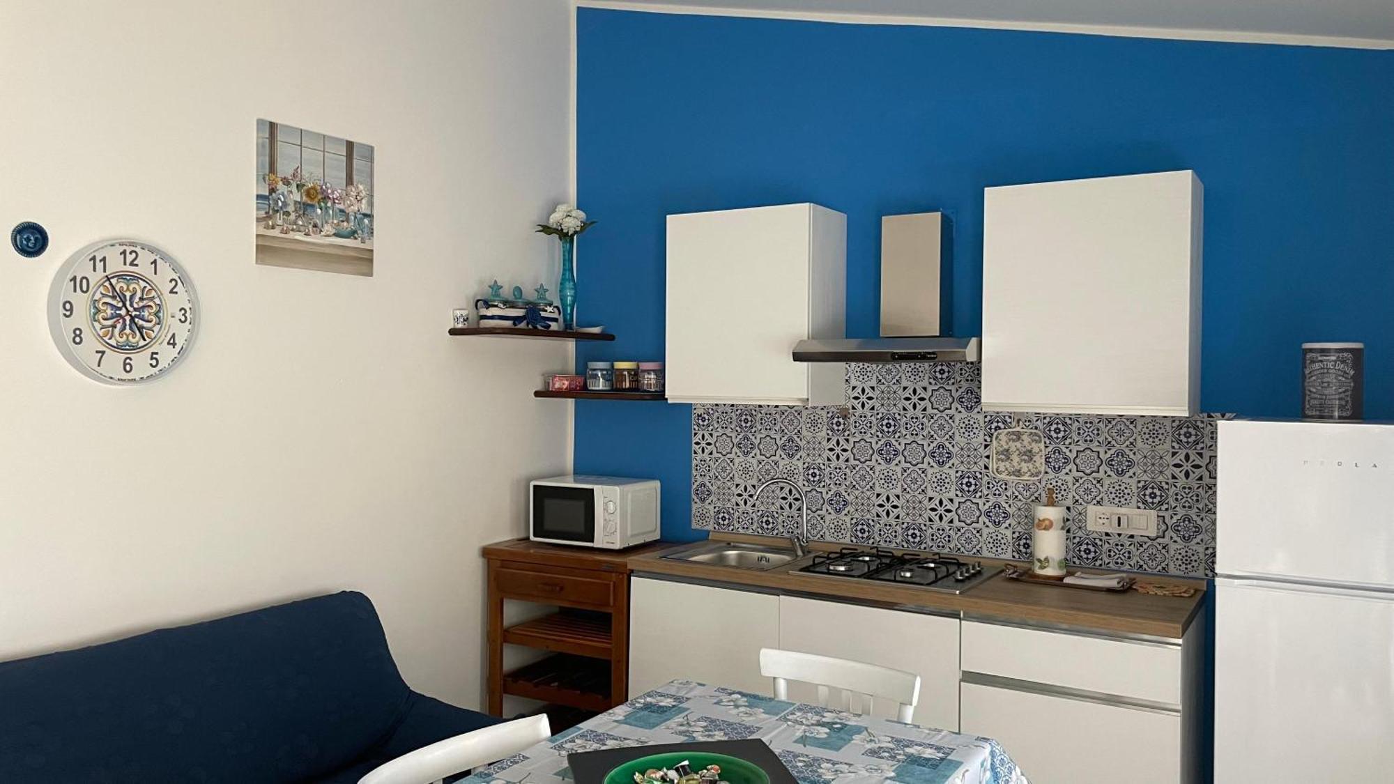 Casa Vacanze Da Roberta A Pochi Km Da Oristano Simaxis ภายนอก รูปภาพ